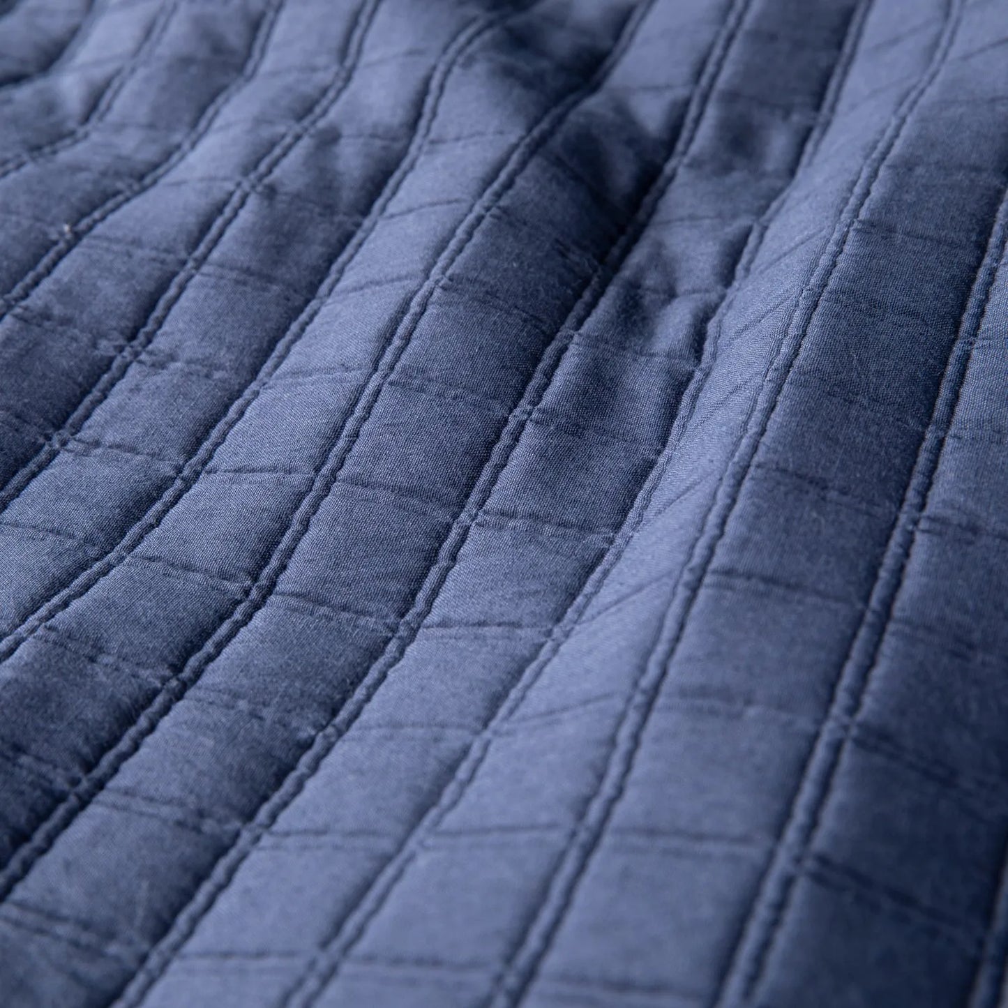 Cubrelecho Benetton con exterior de Polialgodón y relleno de 80 GSM Poliéster.