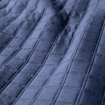 Cubrelecho Benetton con exterior de Polialgodón y relleno de 80 GSM Poliéster.